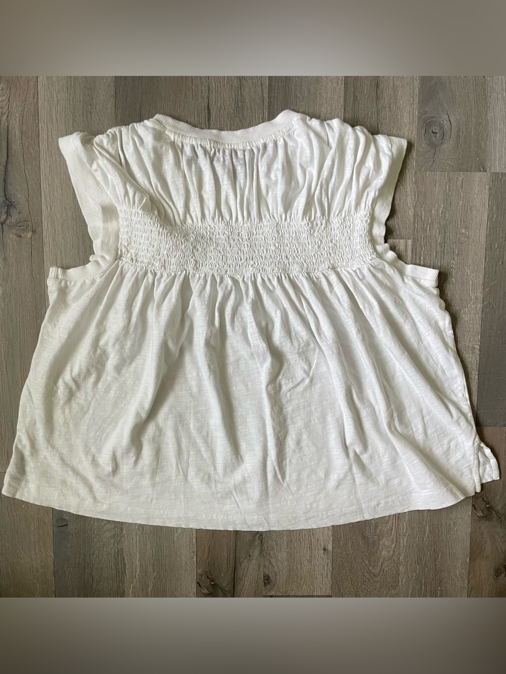 Anthropologie Smocked Yoke Top in White Size Medium - Picture 5 of 7